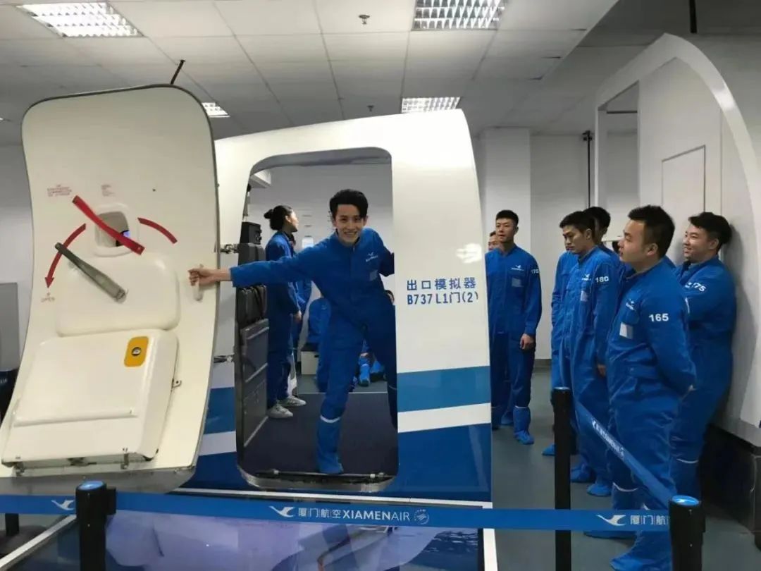 图片 (2).jpg